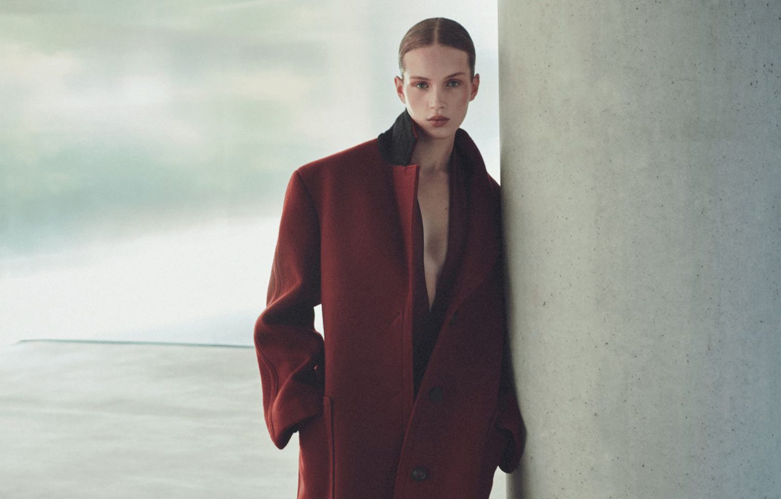 Harper’s Bazaar GR | December 24